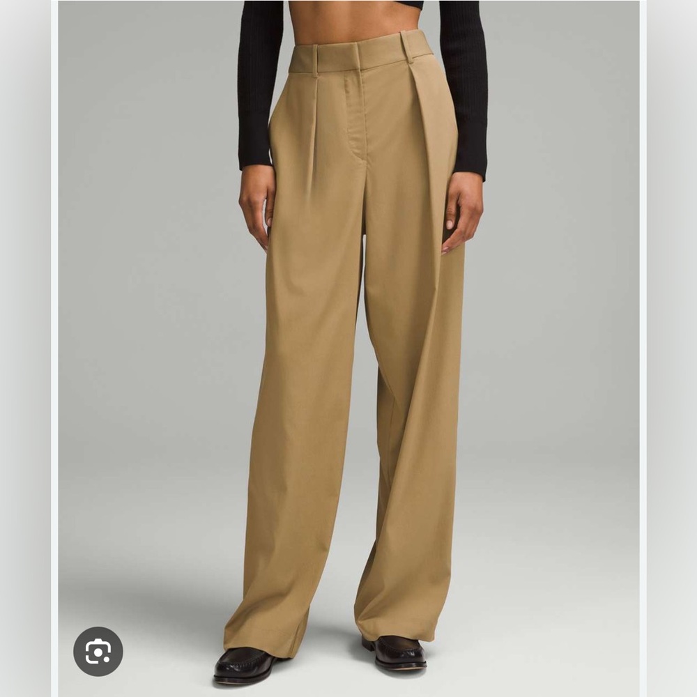 Lululemon Pleat Front High Rise Trouser *Regular | Size 0 | Filbert Tan
